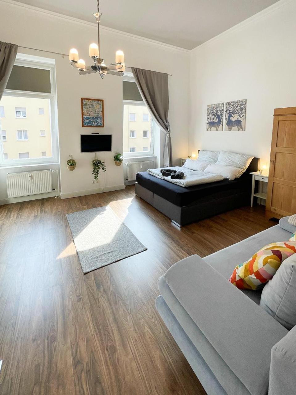 Apartment Wiesbaden Mitte, Zentral Am Park, Congresscenter 5 Min, Bahnhof 10Min المظهر الخارجي الصورة